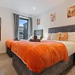 The Shanti Suite- City Central - Parking - Netflix