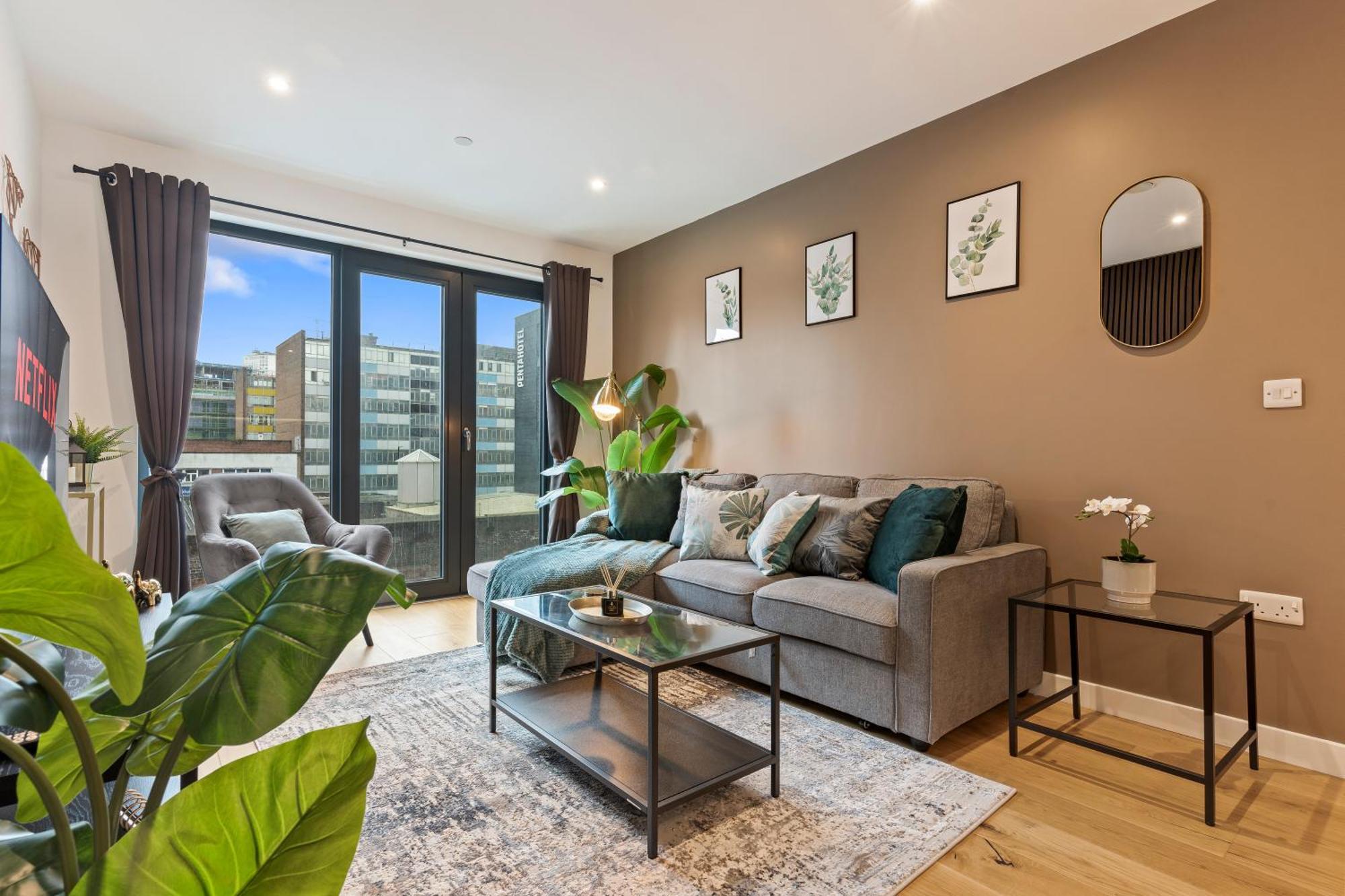 The Shanti Suite- - Parking - Netflix Apartment *